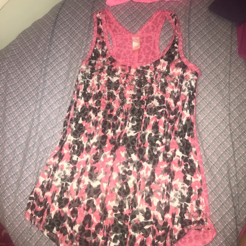 Cute Pink Razorback tank top